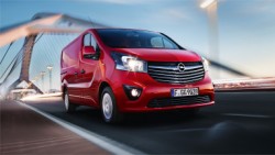 Opel_Vivaro_Panel_Van_Drining_Shot_384x216_vi15_e01_653